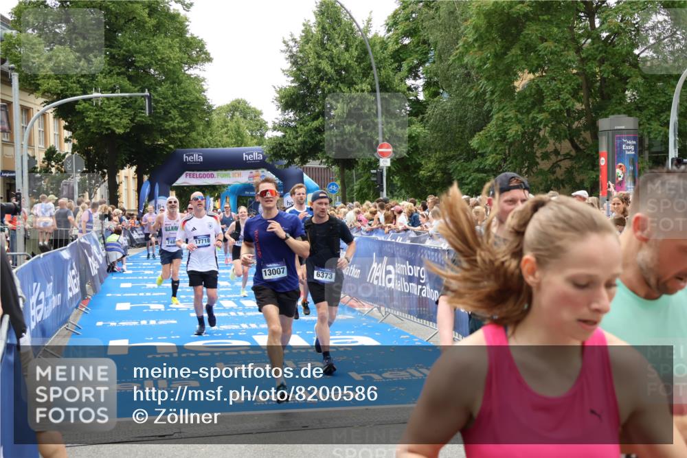 29.06.2025 - hella hamburg halbmarathon Zöllner http://msf.ph/oto/8200586 29.06.2025 10:47:17 Ziel 2623, 6134, 6168, 6373, 6716, 7480, 10208, 10211, 13007, 13672, 16286, 17718, 17915, 18856 meine-sportfotos.de