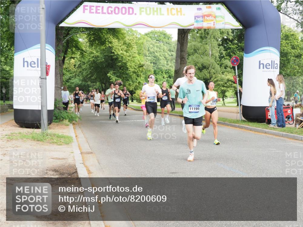 29.06.2025 - hella hamburg halbmarathon MichiJ http://msf.ph/oto/8200609 29.06.2025 10:21:30 Zwischen KM18-KM19 1894, 5070, 5660, 8883, 11199, 15054, 16505 meine-sportfotos.de