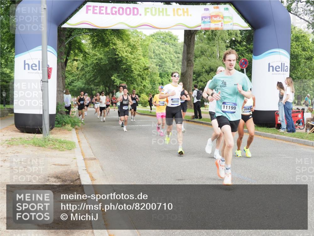 29.06.2025 - hella hamburg halbmarathon MichiJ http://msf.ph/oto/8200710 29.06.2025 10:21:31 Zwischen KM18-KM19 1686, 5070, 7965, 8883, 11199, 15054, 16505 meine-sportfotos.de