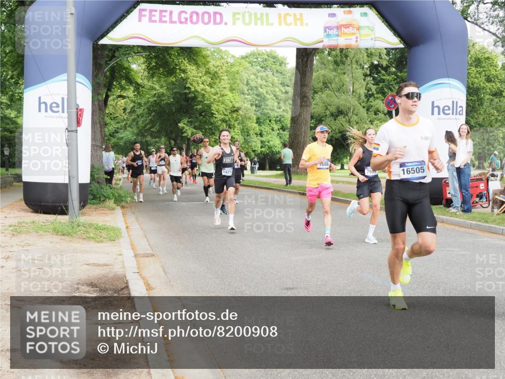 29.06.2025 - hella hamburg halbmarathon MichiJ http://msf.ph/oto/8200908 29.06.2025 10:21:32 Zwischen KM18-KM19 1686, 5070, 7965, 8883, 11199, 14293, 15054, 16505 meine-sportfotos.de