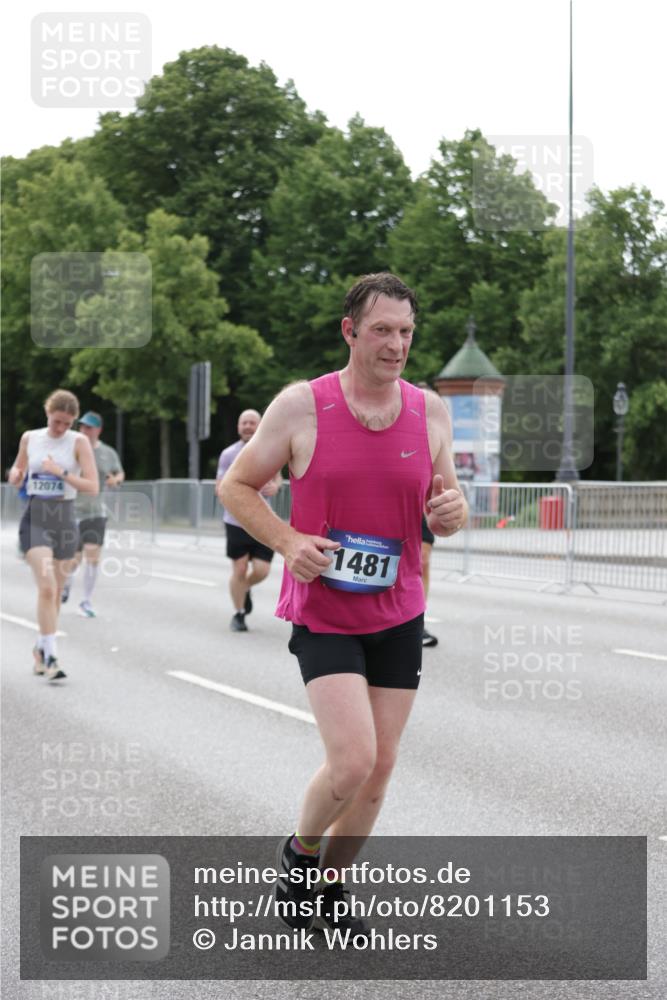 29.06.2025 - hella hamburg halbmarathon Jannik Wohlers http://msf.ph/oto/8201153 29.06.2025 10:25:25 Lombardsbrücke 1305, 1479, 1481, 3343, 3765, 4378, 4797, 5028, 5497, 6663, 8881, 10104, 10219, 11596, 11699, 11828, 11859, 12074, 12505, 12838, 12945, 12946, 13653, 14223, 14936, 16289, 16354, 16381, 16927, 17369 meine-sportfotos.de