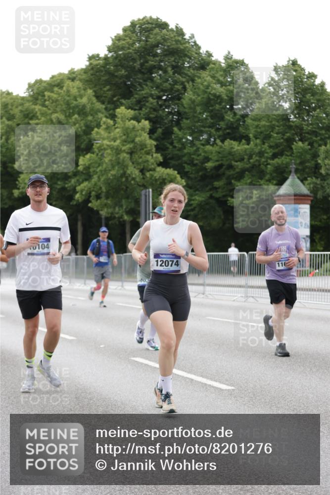 29.06.2025 - hella hamburg halbmarathon Jannik Wohlers http://msf.ph/oto/8201276 29.06.2025 10:25:26 Lombardsbrücke 1305, 1479, 1481, 3343, 3765, 4378, 4797, 5497, 6663, 8881, 10104, 10219, 11596, 11699, 11828, 11859, 12074, 12505, 12838, 12945, 12946, 13653, 14223, 14936, 16289, 16354, 16381, 16927, 17369 meine-sportfotos.de