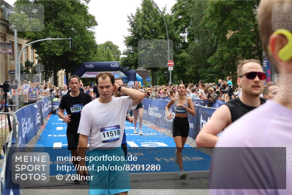 29.06.2025 - hella hamburg halbmarathon Zöllner http://msf.ph/oto/8201280 29.06.2025 10:47:29 Ziel 51, 1012, 1592, 2274, 2839, 2864, 2869, 2953, 3304, 5532, 5650, 8693, 8852, 9305, 10423, 11021, 11077, 11491, 13782, 15350, 15611, 15923, 16089, 16819, 17846, 17905, 18758, 18974 meine-sportfotos.de