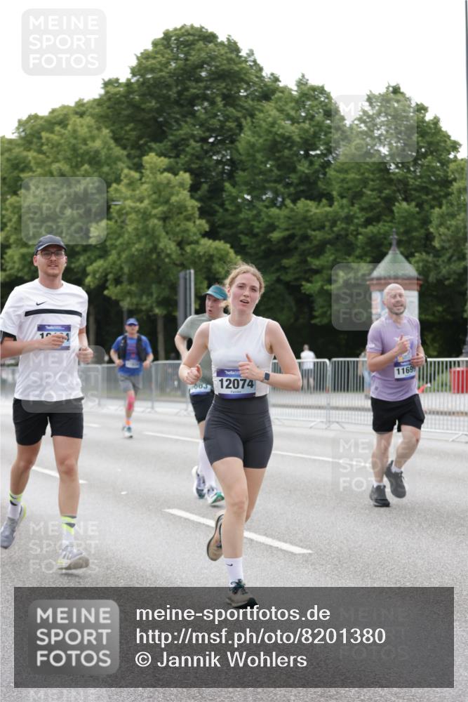 29.06.2025 - hella hamburg halbmarathon Jannik Wohlers http://msf.ph/oto/8201380 29.06.2025 10:25:27 Lombardsbrücke 1305, 1479, 1481, 3343, 3765, 4378, 4797, 5497, 6663, 8881, 10104, 10219, 11596, 11699, 11828, 11859, 12074, 12505, 12838, 12945, 12946, 13653, 14179, 14223, 14936, 16289, 16354, 16381, 16927, 17369 meine-sportfotos.de