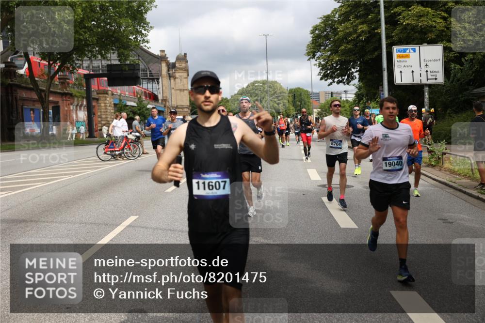 29.06.2025 - hella hamburg halbmarathon Yannick Fuchs http://msf.ph/oto/8201475 29.06.2025 10:44:45 20KM 1119, 1399, 1461, 1466, 1507, 1630, 1750, 1817, 2207, 2880, 3654, 4077, 4346, 4816, 5018, 5115, 6027, 6662, 6712, 6795, 7052, 7134, 7176, 7397, 7583, 7930, 7932, 8117, 8572, 8704, 8819, 9057, 10371, 11214, 11356, 11455, 11607, 12016, 12624, 13008, 13687, 13701, 13875, 14034, 14257, 14626, 15362, 15395, 15803, 15950, 16291, 16716, 17179, 17221, 17247, 17384, 18006, 18066, 18370, 18394, 18489, 18657, 18658, 18811 meine-sportfotos.de