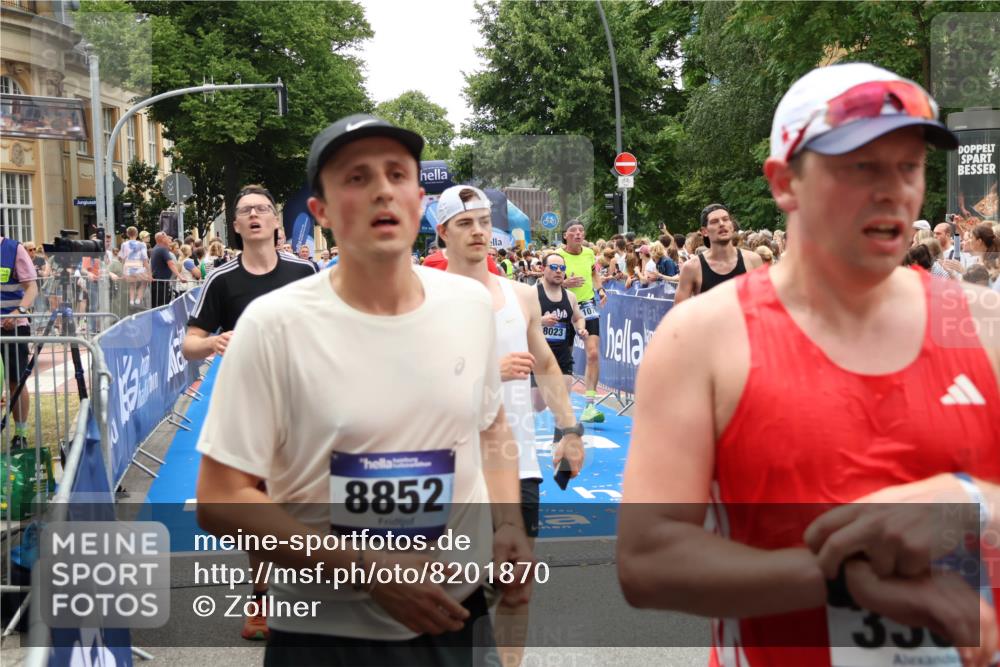 29.06.2025 - hella hamburg halbmarathon Zöllner http://msf.ph/oto/8201870 29.06.2025 10:47:39 Ziel 1070, 1320, 1696, 2284, 5889, 6009, 7962, 8023, 8234, 8927, 10969, 12870, 13223, 13303, 14618, 14619, 15451, 15479, 18104, 18970, 19181 meine-sportfotos.de