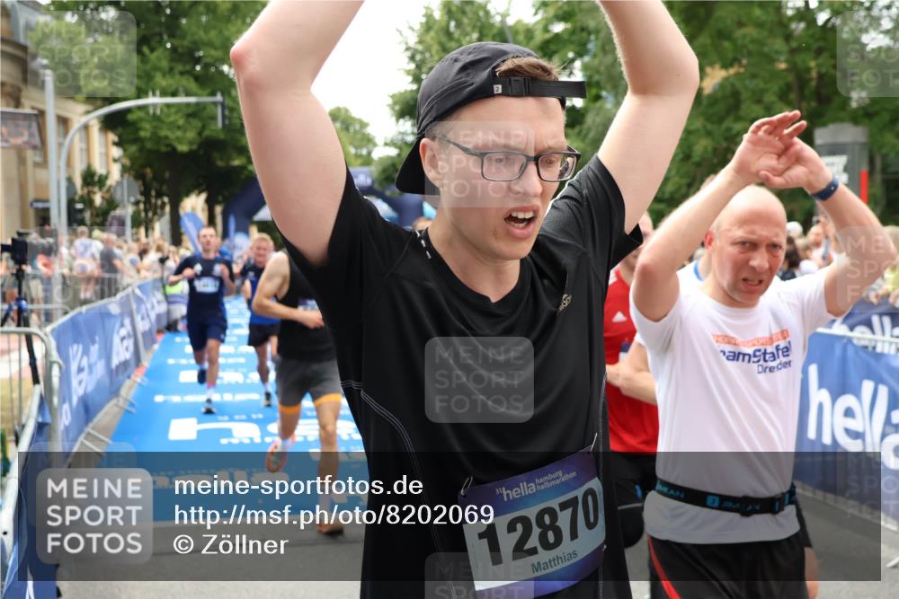 29.06.2025 - hella hamburg halbmarathon Zöllner http://msf.ph/oto/8202069 29.06.2025 10:47:42 Ziel 1320, 1696, 2284, 2708, 5889, 6009, 7962, 8927, 10969, 10988, 11283, 13948, 14618, 14619, 15451, 15478, 16205, 18104, 18970, 19181 meine-sportfotos.de