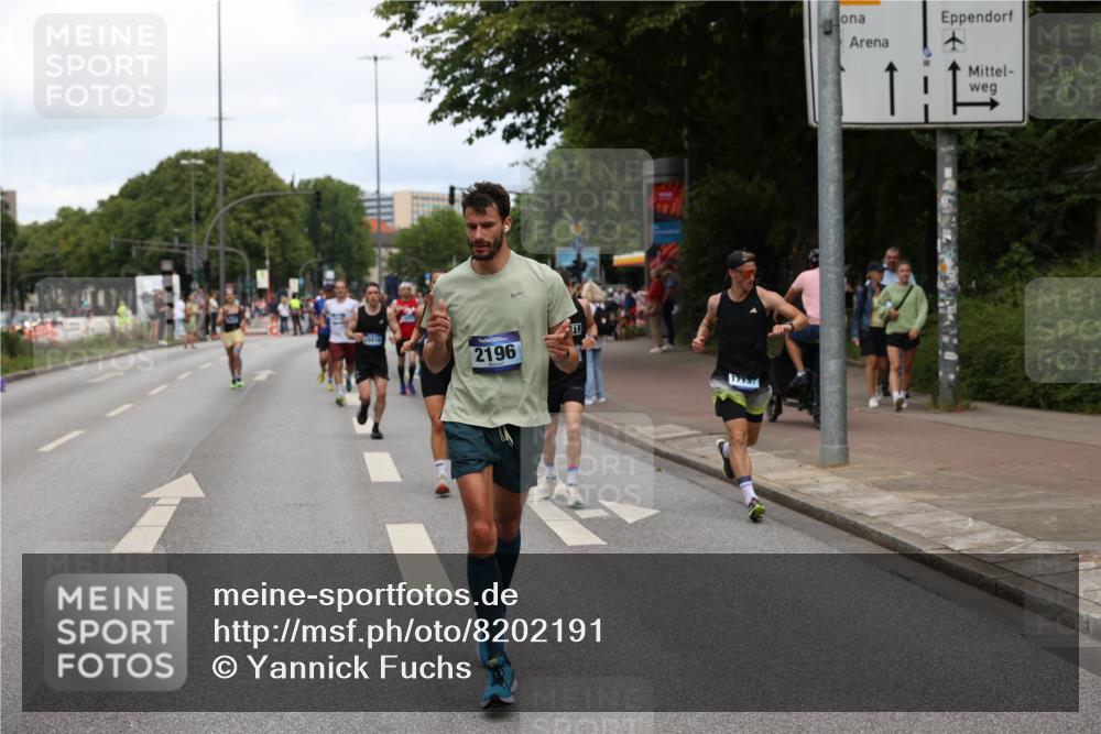 29.06.2025 - hella hamburg halbmarathon Yannick Fuchs http://msf.ph/oto/8202191 29.06.2025 10:32:06 20KM 1290, 2196, 2404, 2767, 3790, 5042, 5791, 5923, 6047, 6458, 9017, 9914, 10190, 10451, 11423, 12739, 12900, 13141, 13148, 13372, 13854, 14387, 14459, 14934, 15178, 15410, 16992, 17125, 17137, 18103, 18159, 18216, 18357, 18986 meine-sportfotos.de