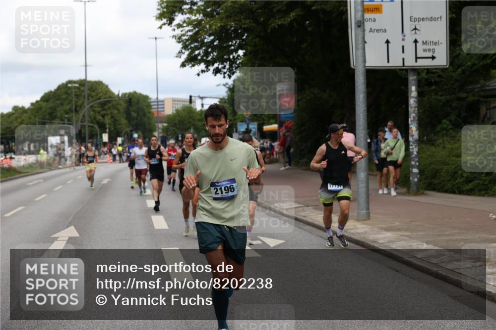 29.06.2025 - hella hamburg halbmarathon Yannick Fuchs http://msf.ph/oto/8202238 29.06.2025 10:32:06 20KM 1290, 2196, 2404, 2767, 3790, 5042, 5791, 5923, 6047, 6458, 9017, 9914, 10190, 10451, 11423, 12739, 12900, 13141, 13148, 13372, 13854, 14387, 14459, 14934, 15178, 15410, 16992, 17125, 17137, 18103, 18159, 18216, 18357, 18986 meine-sportfotos.de