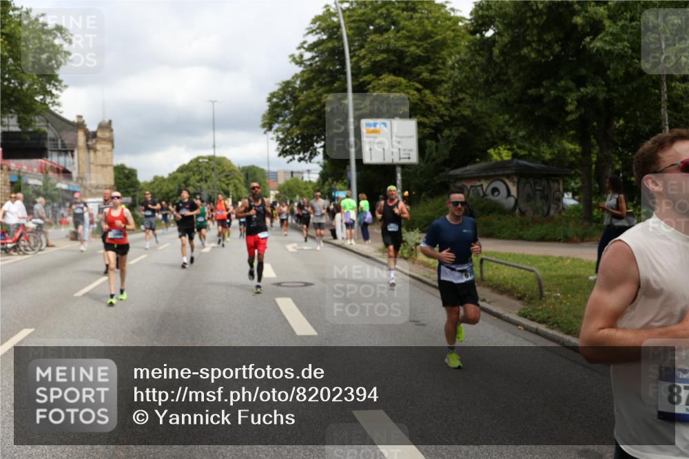 29.06.2025 - hella hamburg halbmarathon Yannick Fuchs http://msf.ph/oto/8202394 29.06.2025 10:44:47 20KM 1119, 1461, 1466, 1507, 1750, 1817, 2207, 2880, 3654, 4077, 4346, 4816, 5018, 5115, 6027, 6662, 6712, 6795, 7052, 7134, 7176, 7397, 7583, 7930, 7932, 8117, 8572, 8704, 8819, 9057, 11214, 11356, 11607, 12016, 12624, 12949, 13008, 13687, 13701, 13875, 14034, 14125, 14257, 14626, 15362, 15395, 15720, 15803, 15950, 16285, 16291, 16716, 17179, 17221, 17384, 18006, 18066, 18370, 18394, 18489, 18811 meine-sportfotos.de