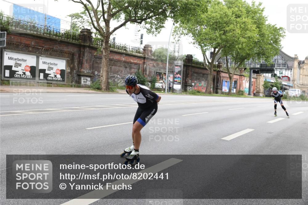 29.06.2025 - hella hamburg halbmarathon Yannick Fuchs http://msf.ph/oto/8202441 29.06.2025 09:14:54 20KM 3 meine-sportfotos.de