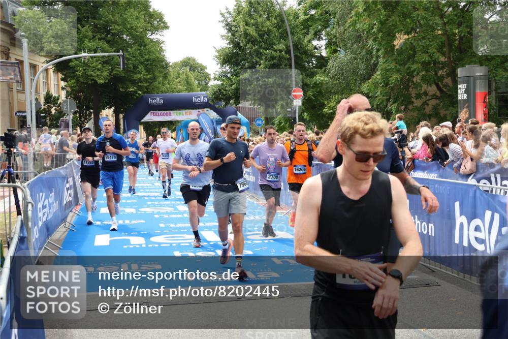 29.06.2025 - hella hamburg halbmarathon Zöllner http://msf.ph/oto/8202445 29.06.2025 10:47:47 Ziel 2340, 2708, 5915, 7962, 8564, 10988, 11283, 12679, 13948, 14383, 15478, 16205, 17229, 18430 meine-sportfotos.de