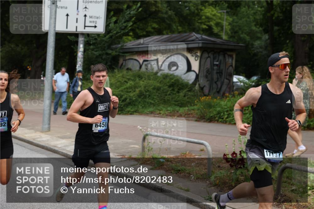 29.06.2025 - hella hamburg halbmarathon Yannick Fuchs http://msf.ph/oto/8202483 29.06.2025 10:32:08 20KM 1290, 1505, 2196, 2404, 2767, 3790, 5042, 5791, 5923, 6047, 6458, 9017, 9914, 10190, 10451, 11106, 11423, 12739, 12900, 13141, 13148, 13372, 13854, 14387, 15178, 15410, 16992, 17125, 17137, 18103, 18159, 18216, 18357, 18986 meine-sportfotos.de