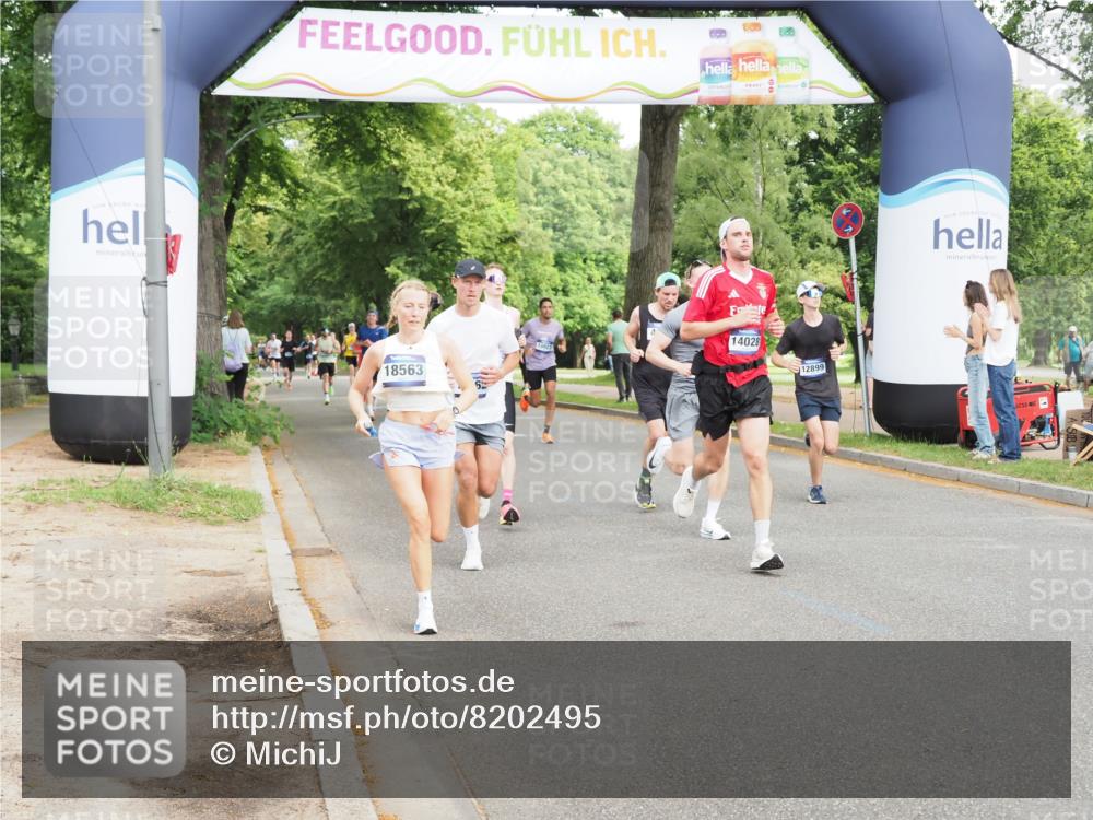 29.06.2025 - hella hamburg halbmarathon MichiJ http://msf.ph/oto/8202495 29.06.2025 10:21:46 Zwischen KM18-KM19 51, 1407, 2746, 3935, 6358, 8062, 10876, 12899, 12987, 14028, 18562, 18563 meine-sportfotos.de