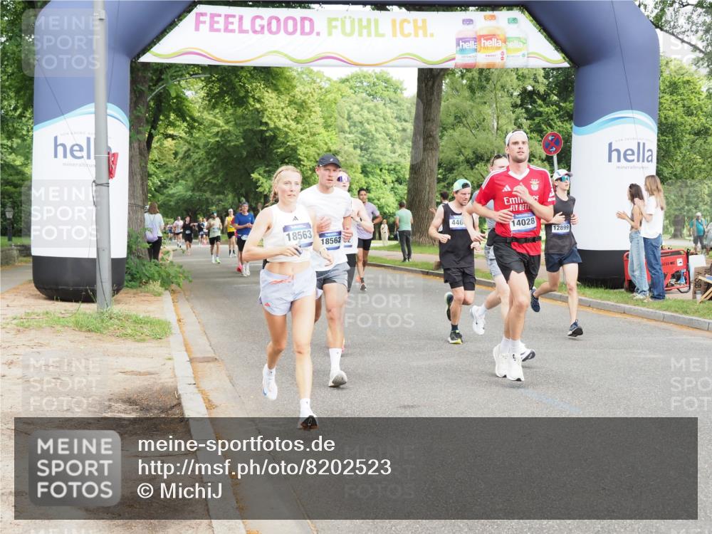 29.06.2025 - hella hamburg halbmarathon MichiJ http://msf.ph/oto/8202523 29.06.2025 10:21:46 Zwischen KM18-KM19 51, 1407, 2746, 3935, 6358, 8062, 10876, 12899, 12987, 14028, 18562, 18563 meine-sportfotos.de