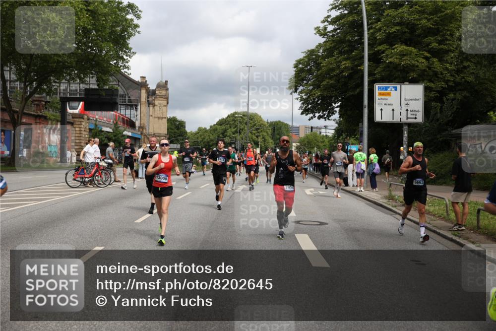 29.06.2025 - hella hamburg halbmarathon Yannick Fuchs http://msf.ph/oto/8202645 29.06.2025 10:44:47 20KM 1119, 1461, 1466, 1507, 1750, 1817, 2207, 2880, 3654, 4077, 4346, 4816, 5018, 5115, 6027, 6662, 6712, 6795, 7052, 7134, 7176, 7397, 7583, 7930, 7932, 8117, 8572, 8704, 8819, 9057, 11214, 11356, 11607, 12016, 12624, 12949, 13008, 13687, 13701, 13875, 14034, 14125, 14257, 14626, 15362, 15395, 15720, 15803, 15950, 16285, 16291, 16716, 17179, 17221, 17384, 18006, 18066, 18370, 18394, 18489, 18811 meine-sportfotos.de