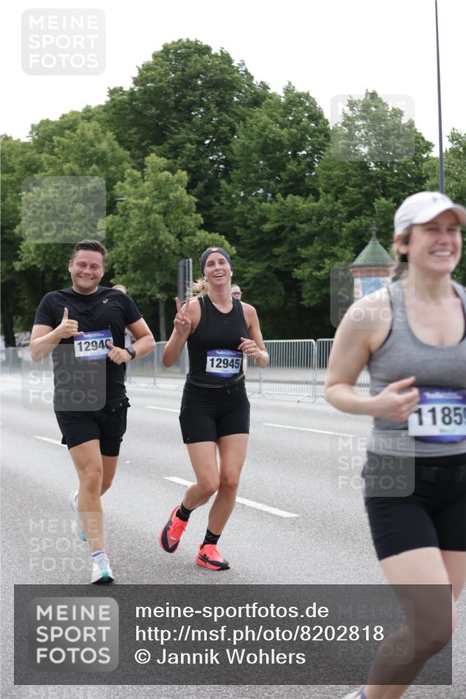 29.06.2025 - hella hamburg halbmarathon Jannik Wohlers http://msf.ph/oto/8202818 29.06.2025 10:25:36 Lombardsbrücke 1479, 4797, 5497, 6663, 8276, 8674, 10104, 10219, 11139, 11596, 11699, 11828, 11859, 12838, 12945, 12946, 14063, 14179, 14223, 14356, 14726, 17369, 19144 meine-sportfotos.de