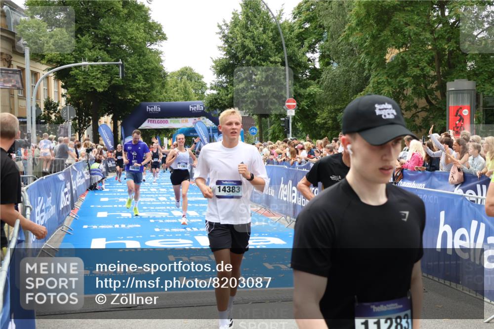 29.06.2025 - hella hamburg halbmarathon Zöllner http://msf.ph/oto/8203087 29.06.2025 10:47:56 Ziel 1604, 1613, 5022, 6836, 8564, 11961, 14383, 14730, 15333, 17451, 18356, 18836 meine-sportfotos.de