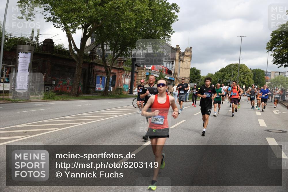 29.06.2025 - hella hamburg halbmarathon Yannick Fuchs http://msf.ph/oto/8203149 29.06.2025 10:44:49 20KM 1461, 1466, 1507, 1750, 1817, 2207, 2880, 3654, 4077, 4346, 4816, 5018, 5115, 6027, 6662, 6712, 6795, 7052, 7134, 7176, 7397, 7583, 7930, 7932, 8117, 8205, 8572, 8704, 8819, 9057, 11214, 11356, 11607, 12016, 12624, 12949, 13008, 13687, 13701, 13808, 13875, 14034, 14125, 14257, 14626, 15362, 15395, 15720, 15803, 16285, 16291, 16716, 17129, 17179, 17221, 17384, 18006, 18066, 18182, 18370, 18394, 18489 meine-sportfotos.de