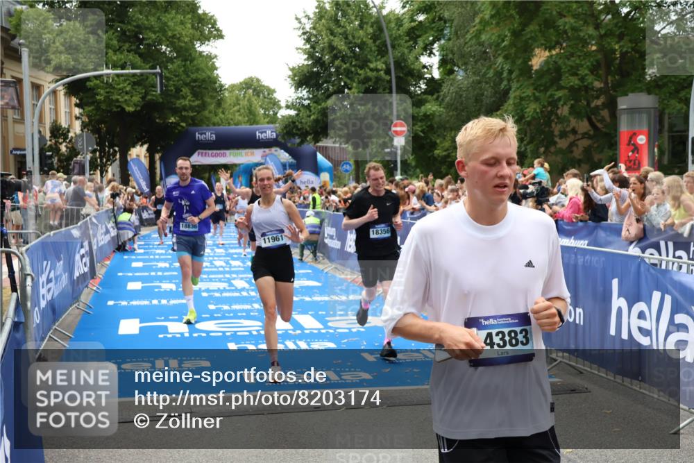 29.06.2025 - hella hamburg halbmarathon Zöllner http://msf.ph/oto/8203174 29.06.2025 10:47:57 Ziel 1604, 1613, 5022, 6836, 11961, 14730, 15333, 16766, 17451, 18356, 18836 meine-sportfotos.de