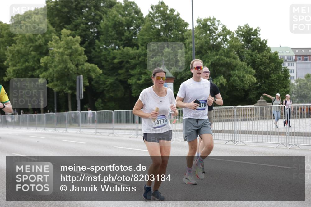 29.06.2025 - hella hamburg halbmarathon Jannik Wohlers http://msf.ph/oto/8203184 29.06.2025 10:25:39 Lombardsbrücke 4797, 5497, 6159, 6663, 8276, 8674, 10219, 11139, 11596, 11828, 11859, 12838, 12945, 12946, 14063, 14179, 14223, 14356, 14726, 17369, 19144 meine-sportfotos.de