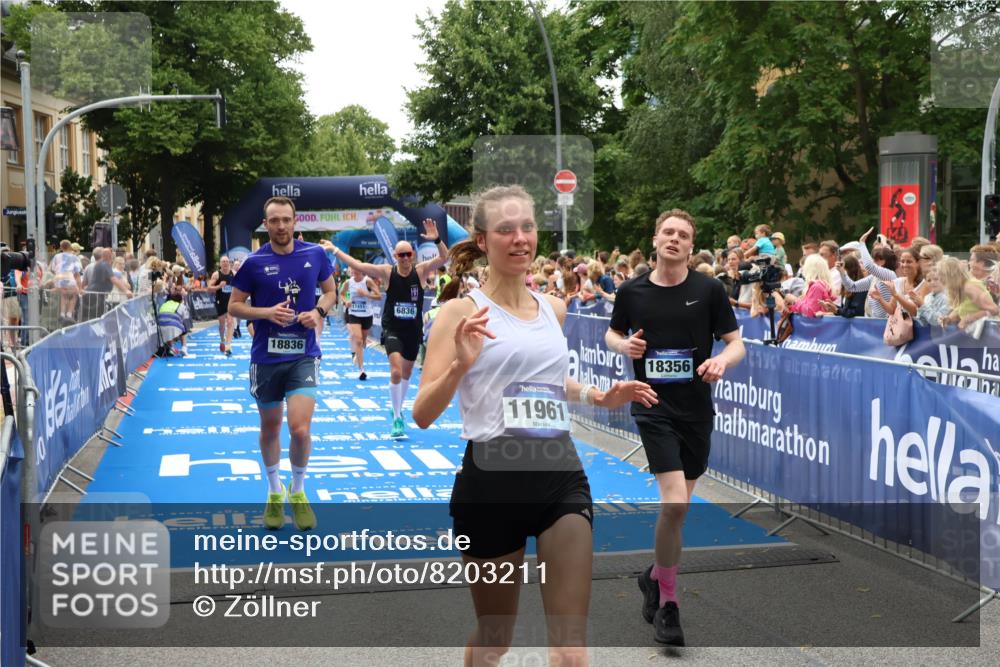 29.06.2025 - hella hamburg halbmarathon Zöllner http://msf.ph/oto/8203211 29.06.2025 10:47:58 Ziel 1604, 1613, 4528, 5022, 6836, 11961, 14730, 15333, 16766, 17451, 18356, 18836, 19198 meine-sportfotos.de