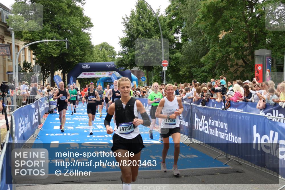 29.06.2025 - hella hamburg halbmarathon Zöllner http://msf.ph/oto/8203463 29.06.2025 10:48:02 Ziel 1086, 1604, 1613, 4528, 4601, 5022, 6377, 12724, 12747, 12808, 14730, 15333, 16766, 17451, 18206, 18922, 19198 meine-sportfotos.de