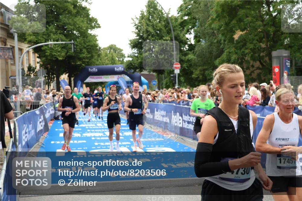 29.06.2025 - hella hamburg halbmarathon Zöllner http://msf.ph/oto/8203506 29.06.2025 10:48:03 Ziel 1086, 1604, 1613, 4528, 4601, 5022, 6377, 12706, 12724, 12747, 12808, 13570, 15333, 16766, 18206, 18922, 19198 meine-sportfotos.de