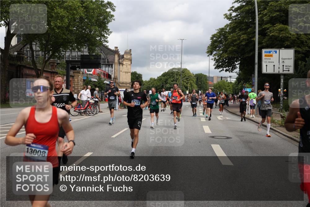 29.06.2025 - hella hamburg halbmarathon Yannick Fuchs http://msf.ph/oto/8203639 29.06.2025 10:44:49 20KM 1461, 1466, 1507, 1750, 1817, 2207, 2880, 3654, 4077, 4346, 4816, 5018, 5115, 6027, 6662, 6712, 6795, 7052, 7134, 7176, 7397, 7583, 7930, 7932, 8117, 8205, 8572, 8704, 8819, 9057, 11214, 11356, 11607, 12016, 12624, 12949, 13008, 13687, 13701, 13808, 13875, 14034, 14125, 14257, 14626, 15362, 15395, 15720, 15803, 16285, 16291, 16716, 17129, 17179, 17221, 17384, 18006, 18066, 18182, 18370, 18394, 18489 meine-sportfotos.de