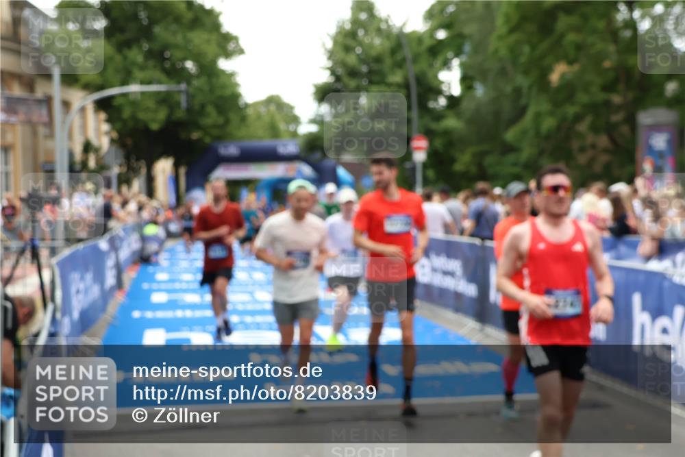 29.06.2025 - hella hamburg halbmarathon Zöllner http://msf.ph/oto/8203839 29.06.2025 10:48:11 Ziel 1086, 1914, 4324, 4711, 9544, 9626, 9638, 12685, 12706, 12724, 12747, 13570, 14192, 14814, 15590, 15973, 15981, 16094, 16149, 16269 meine-sportfotos.de