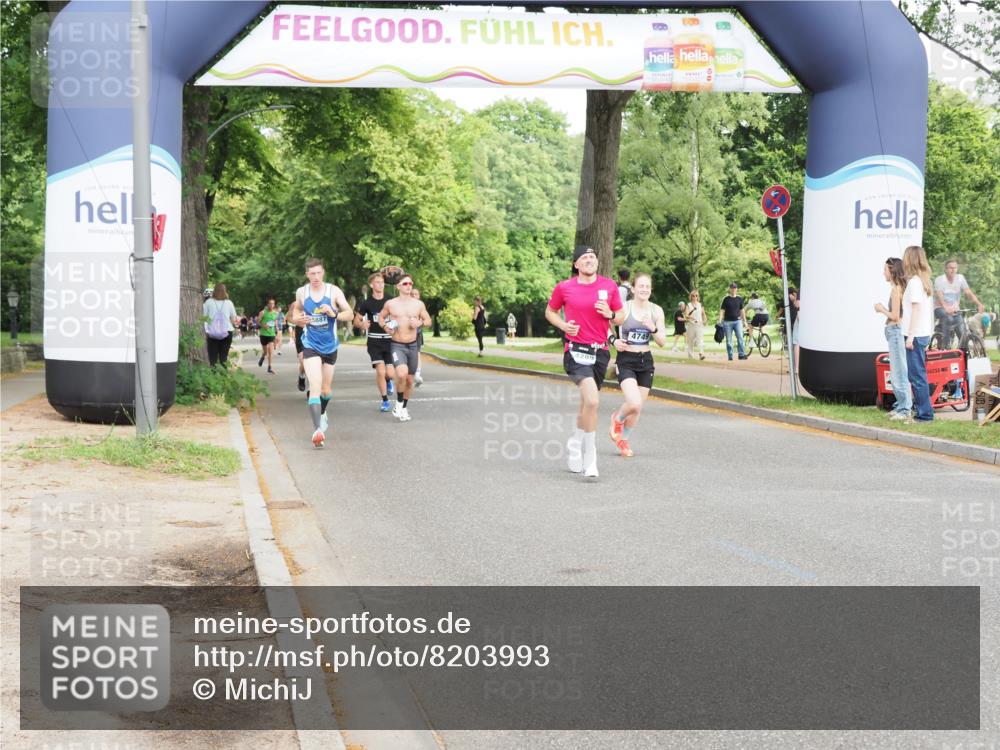29.06.2025 - hella hamburg halbmarathon MichiJ http://msf.ph/oto/8203993 29.06.2025 10:22:08 Zwischen KM18-KM19 4749, 13199, 13961, 14289, 15887, 17056 meine-sportfotos.de