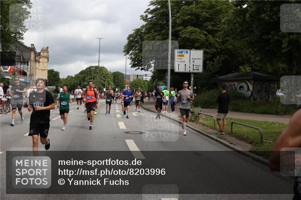 29.06.2025 - hella hamburg halbmarathon Yannick Fuchs http://msf.ph/oto/8203996 29.06.2025 10:44:50 20KM 1461, 1466, 1750, 1817, 2207, 2880, 3654, 4077, 4346, 4816, 5018, 5115, 6027, 6662, 6712, 6795, 7052, 7134, 7397, 7583, 7930, 7932, 8117, 8205, 8572, 8704, 8819, 9057, 11214, 11356, 12016, 12624, 12949, 13008, 13687, 13701, 13808, 13875, 14034, 14125, 14257, 14626, 15362, 15395, 15720, 16285, 16291, 16716, 17129, 17179, 17221, 17384, 18006, 18182, 18370, 18394, 18413, 18489 meine-sportfotos.de