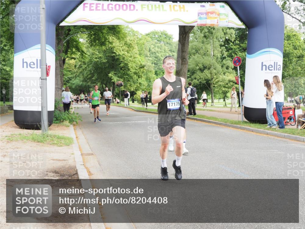 29.06.2025 - hella hamburg halbmarathon MichiJ http://msf.ph/oto/8204408 29.06.2025 10:22:12 Zwischen KM18-KM19 4749, 7723, 11929, 14289, 15887, 17117, 17175 meine-sportfotos.de