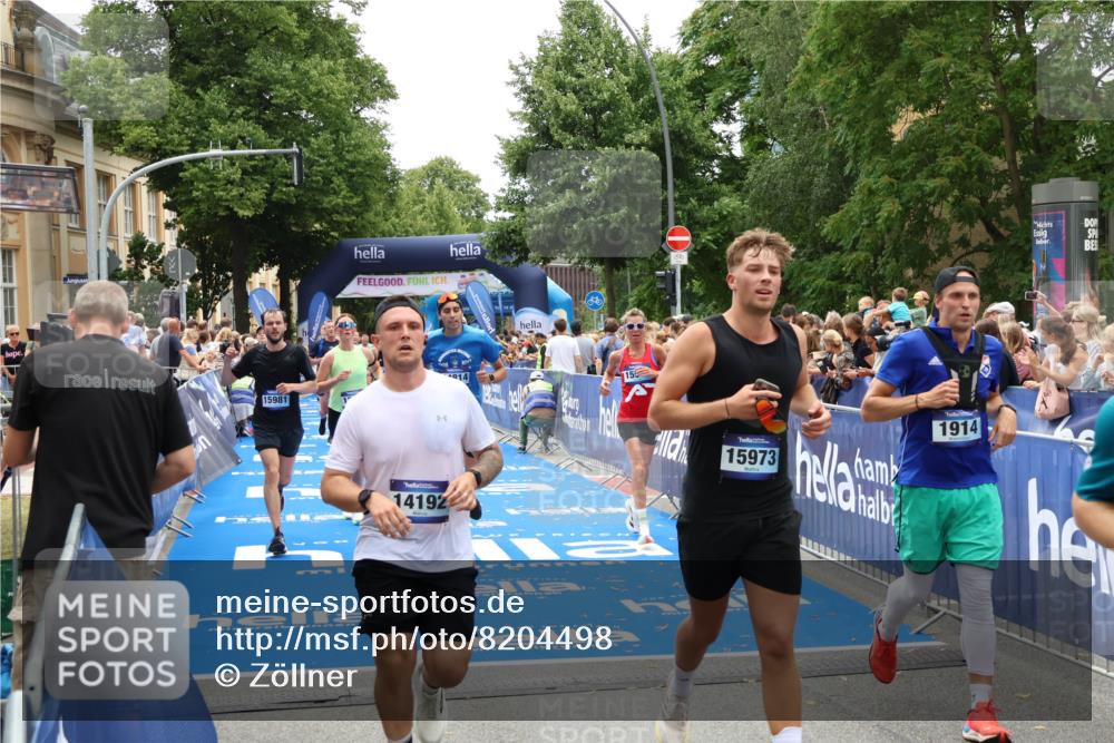 29.06.2025 - hella hamburg halbmarathon Zöllner http://msf.ph/oto/8204498 29.06.2025 10:48:18 Ziel 1914, 7599, 8916, 9770, 11211, 11467, 12685, 14192, 14797, 14814, 15590, 15629, 15735, 15973, 15981, 18963, 19127 meine-sportfotos.de