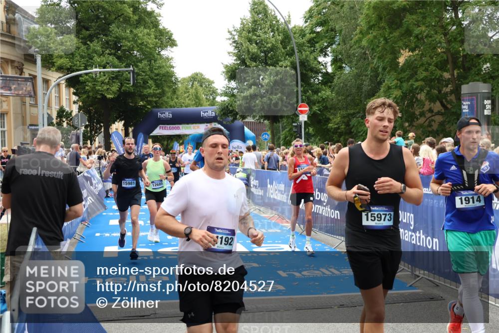 29.06.2025 - hella hamburg halbmarathon Zöllner http://msf.ph/oto/8204527 29.06.2025 10:48:18 Ziel 1914, 7599, 8916, 9770, 11211, 11467, 12685, 14192, 14797, 14814, 15590, 15629, 15735, 15973, 15981, 18963, 19127 meine-sportfotos.de