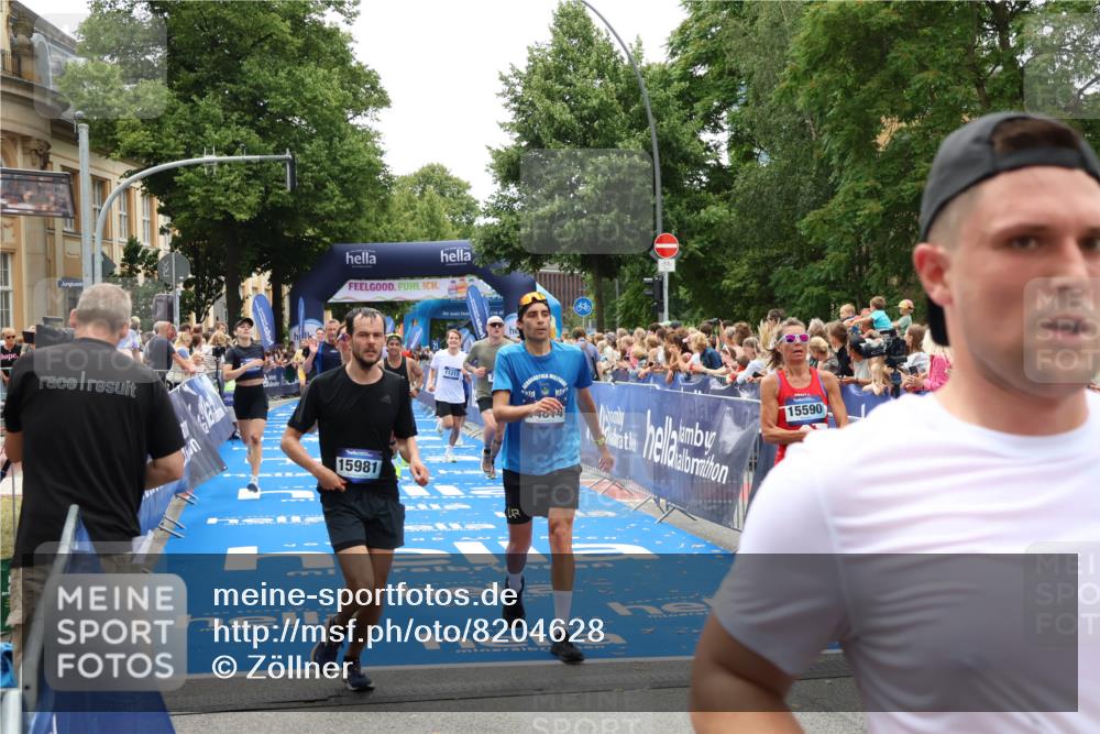 29.06.2025 - hella hamburg halbmarathon Zöllner http://msf.ph/oto/8204628 29.06.2025 10:48:19 Ziel 7599, 8916, 9770, 11211, 11467, 12685, 14797, 14814, 15590, 15629, 15735, 15981, 18963, 19127 meine-sportfotos.de