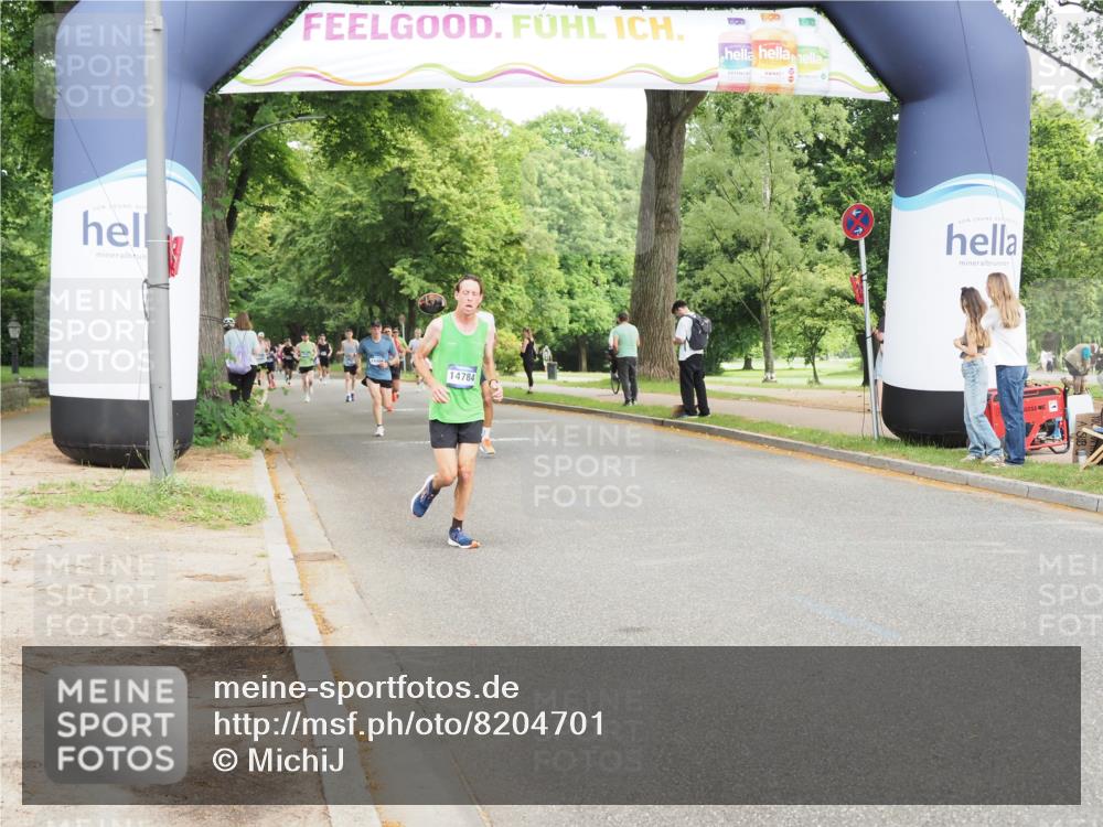 29.06.2025 - hella hamburg halbmarathon MichiJ http://msf.ph/oto/8204701 29.06.2025 10:22:15 Zwischen KM18-KM19 4749, 7723, 11929, 12595, 14289, 14784, 15887, 17117, 17175 meine-sportfotos.de