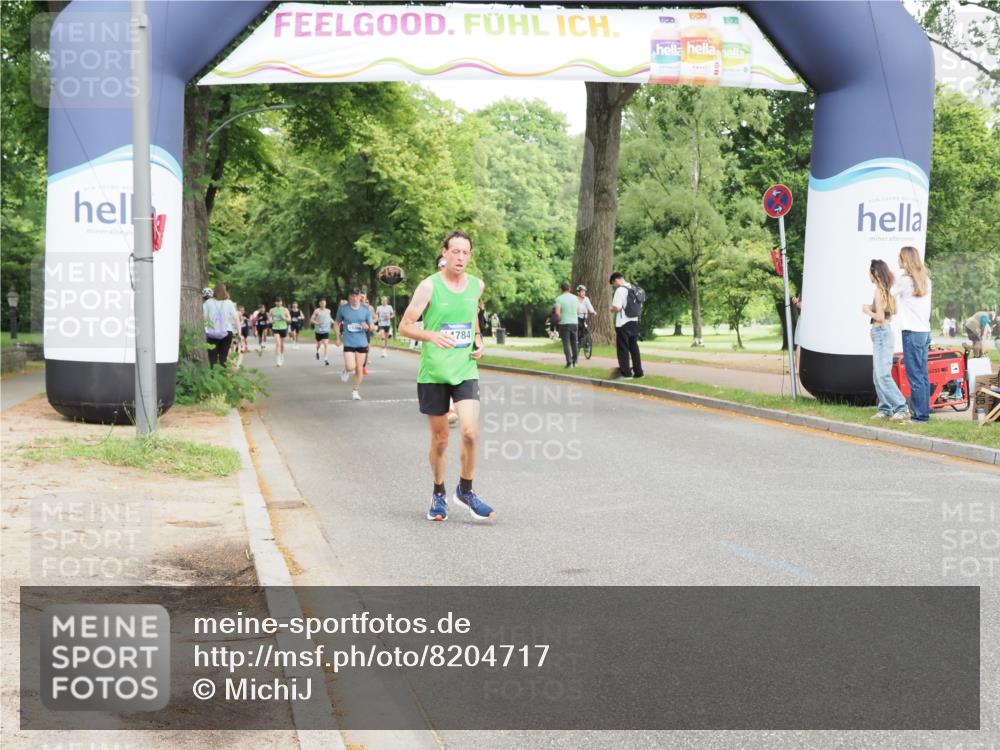29.06.2025 - hella hamburg halbmarathon MichiJ http://msf.ph/oto/8204717 29.06.2025 10:22:15 Zwischen KM18-KM19 4749, 7723, 11929, 12595, 14289, 14784, 15887, 17117, 17175 meine-sportfotos.de