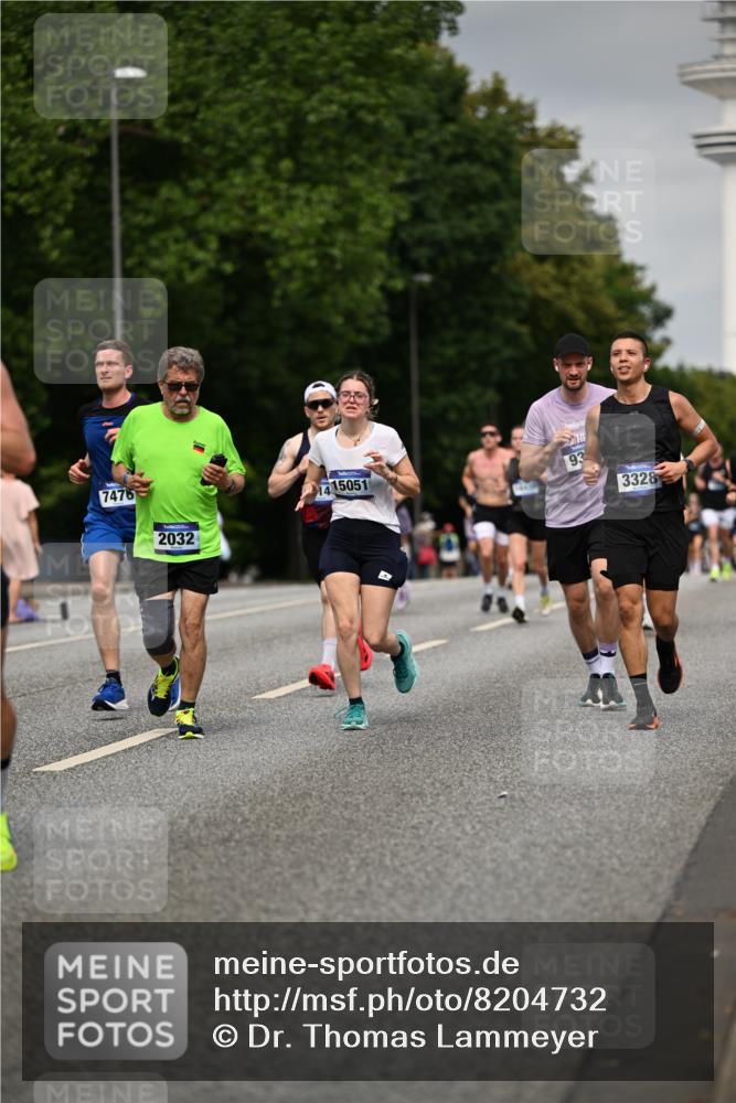 29.06.2025 - hella hamburg halbmarathon Dr. Thomas Lammeyer http://msf.ph/oto/8204732 29.06.2025 10:11:58 Kennedybrücke 1079, 1173, 1427, 1893, 2032, 2136, 3328, 3922, 3929, 4228, 5899, 6196, 7019, 7476, 7760, 9338 meine-sportfotos.de