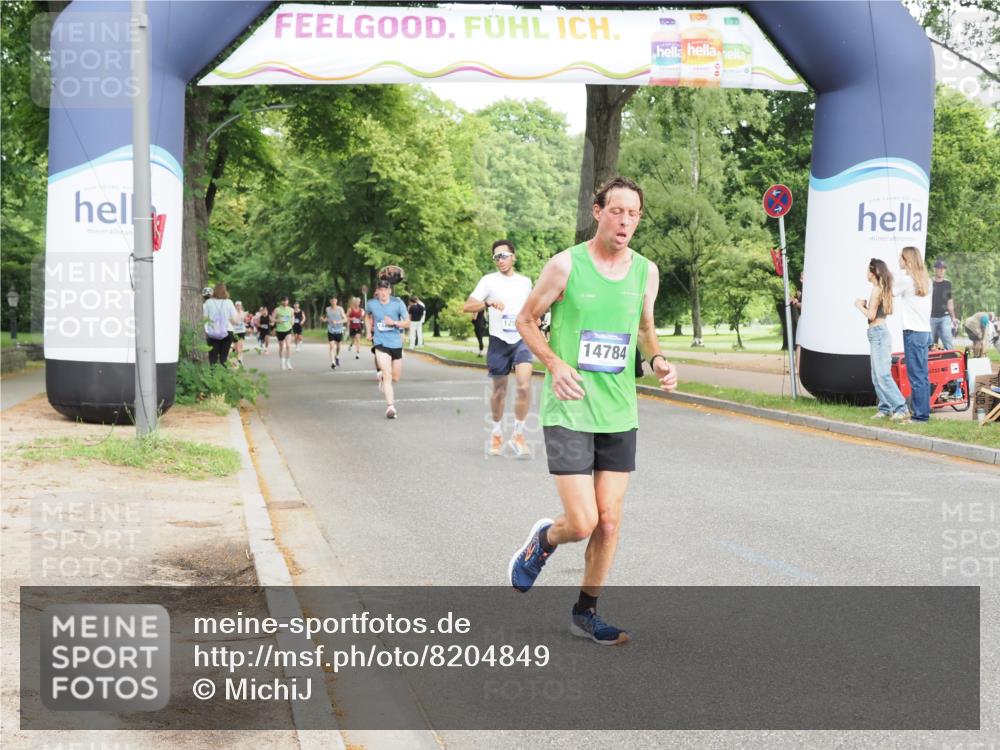 29.06.2025 - hella hamburg halbmarathon MichiJ http://msf.ph/oto/8204849 29.06.2025 10:22:16 Zwischen KM18-KM19 7723, 11929, 12595, 14289, 14784, 17117, 17175 meine-sportfotos.de