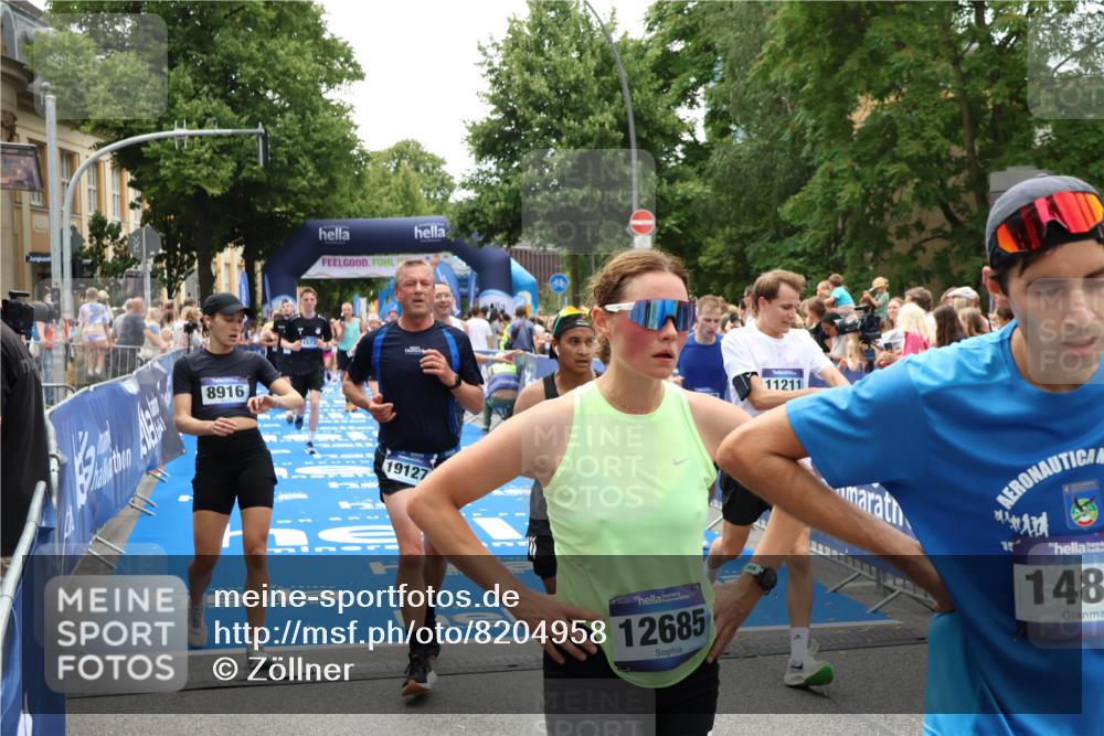 29.06.2025 - hella hamburg halbmarathon Zöllner http://msf.ph/oto/8204958 29.06.2025 10:48:23 Ziel 1537, 5129, 5528, 6923, 7367, 7599, 8216, 9770, 11211, 11467, 14797, 15629, 15735, 17745, 17982, 18963, 19127 meine-sportfotos.de