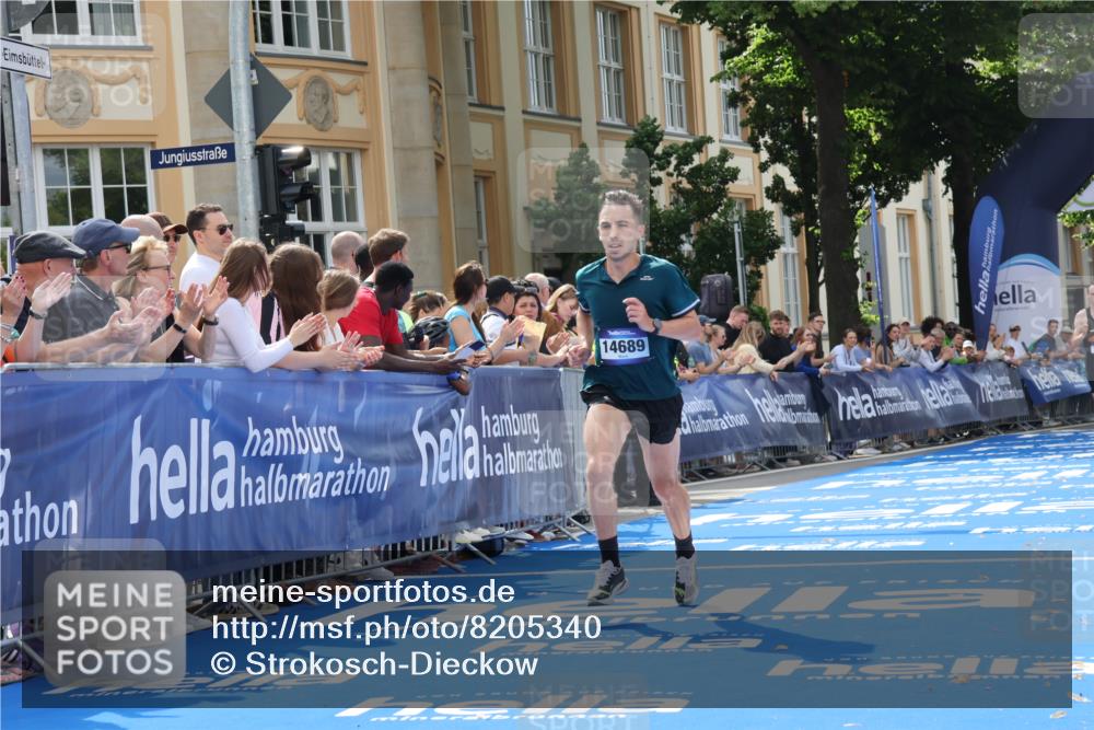 29.06.2025 - hella hamburg halbmarathon Strokosch-Dieckow http://msf.ph/oto/8205340 29.06.2025 10:13:58 Ziel 31, 42, 14689 meine-sportfotos.de