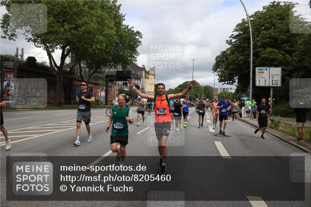 29.06.2025 - hella hamburg halbmarathon Yannick Fuchs http://msf.ph/oto/8205460 29.06.2025 10:44:52 20KM 1461, 1466, 1750, 1817, 2207, 2880, 3654, 4077, 4346, 4816, 5018, 5115, 6027, 6662, 6712, 6795, 7052, 7134, 7397, 7583, 7930, 7932, 8117, 8205, 8572, 8704, 8819, 9057, 11214, 11422, 12016, 12949, 13008, 13687, 13701, 13808, 13875, 14034, 14125, 14626, 15362, 15395, 15720, 16285, 16291, 17129, 17179, 17221, 17384, 18006, 18182, 18394, 18413, 18489 meine-sportfotos.de
