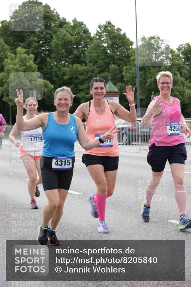 29.06.2025 - hella hamburg halbmarathon Jannik Wohlers http://msf.ph/oto/8205840 29.06.2025 10:25:57 Lombardsbrücke 1300, 3617, 4267, 4268, 4315, 4844, 6159, 6905, 7929, 8306, 8357, 8674, 8942, 11107, 12126, 12826, 12827, 13264, 14930, 17712 meine-sportfotos.de