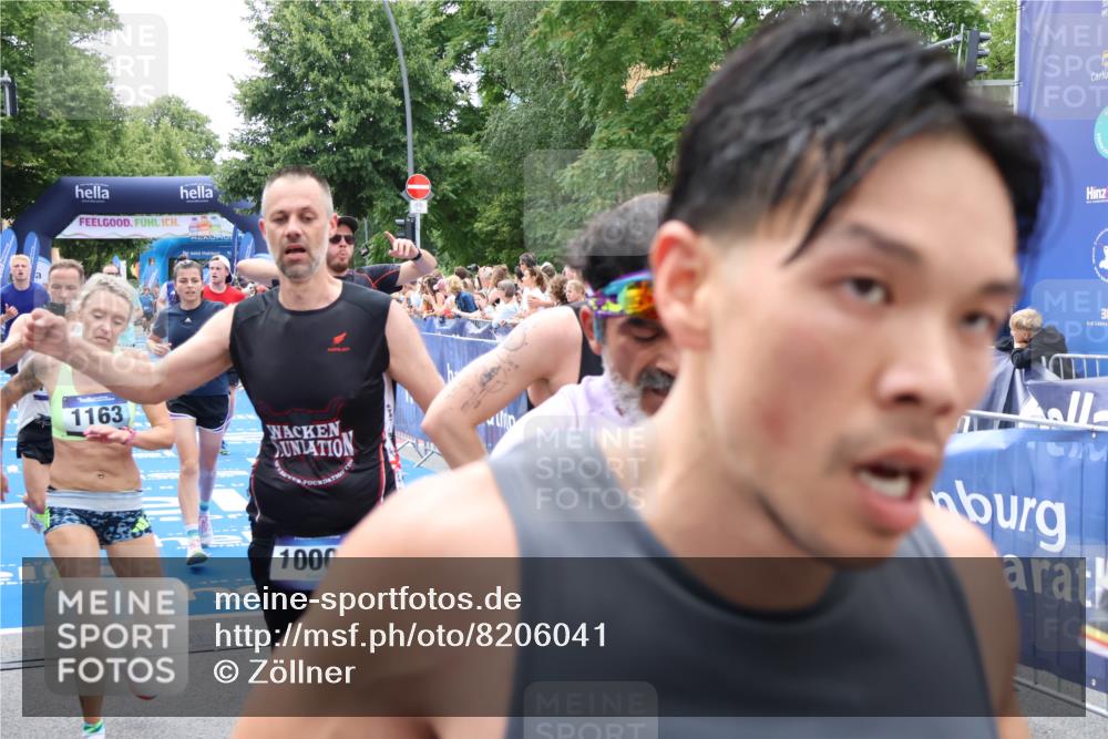29.06.2025 - hella hamburg halbmarathon Zöllner http://msf.ph/oto/8206041 29.06.2025 10:48:42 Ziel 1163, 1176, 2213, 4553, 5421, 9538, 10859, 11579, 14511, 15384, 15573, 17127, 18815 meine-sportfotos.de
