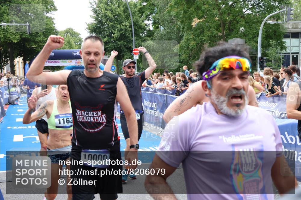 29.06.2025 - hella hamburg halbmarathon Zöllner http://msf.ph/oto/8206079 29.06.2025 10:48:42 Ziel 1163, 1176, 2213, 4553, 5421, 9538, 10859, 11579, 14511, 15384, 15573, 17127, 18815 meine-sportfotos.de