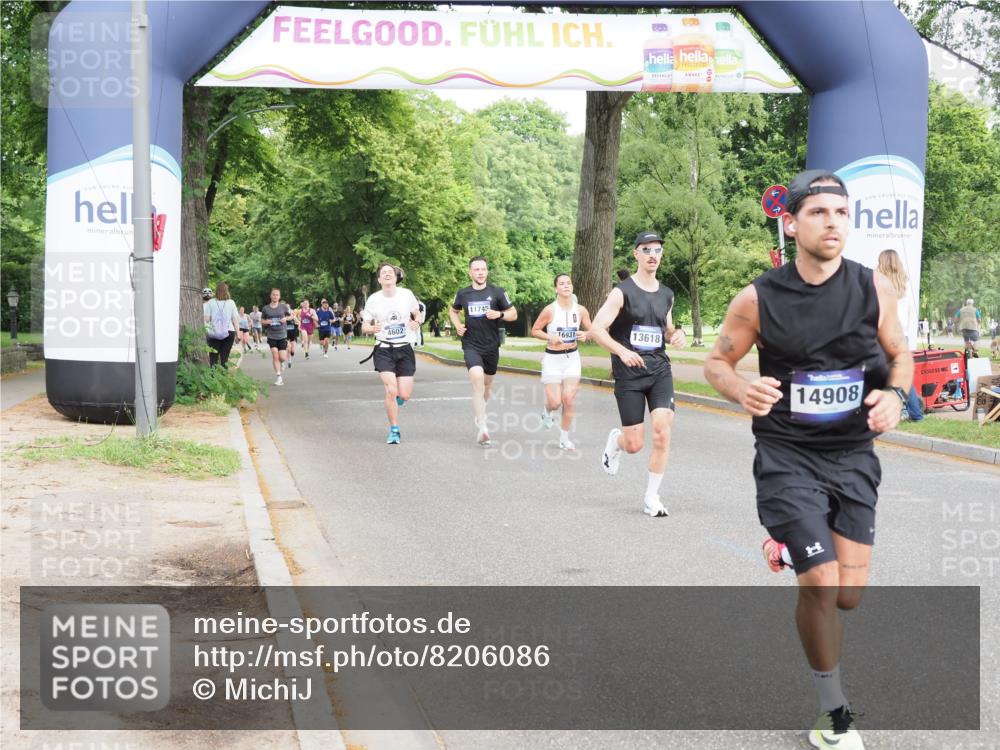 29.06.2025 - hella hamburg halbmarathon MichiJ http://msf.ph/oto/8206086 29.06.2025 10:22:29 Zwischen KM18-KM19 2879, 10453, 11745, 13618, 14908, 15326, 16881, 16931, 17151, 18679, 19059 meine-sportfotos.de