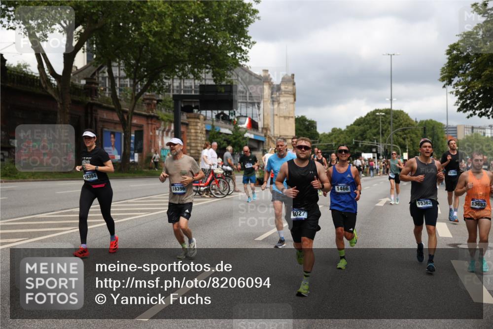 29.06.2025 - hella hamburg halbmarathon Yannick Fuchs http://msf.ph/oto/8206094 29.06.2025 10:44:54 20KM 1461, 1466, 1750, 1817, 2207, 2540, 2880, 3654, 4077, 4816, 5018, 5115, 6027, 6662, 6712, 6795, 7052, 7134, 7369, 7397, 7583, 7930, 7932, 8117, 8205, 8261, 8572, 8819, 9057, 11214, 11422, 12016, 12778, 12949, 13008, 13687, 13701, 13808, 13875, 14034, 14125, 14626, 15362, 15395, 15720, 16285, 16291, 17129, 17179, 17221, 17384, 18006, 18182, 18394, 18413, 18489 meine-sportfotos.de