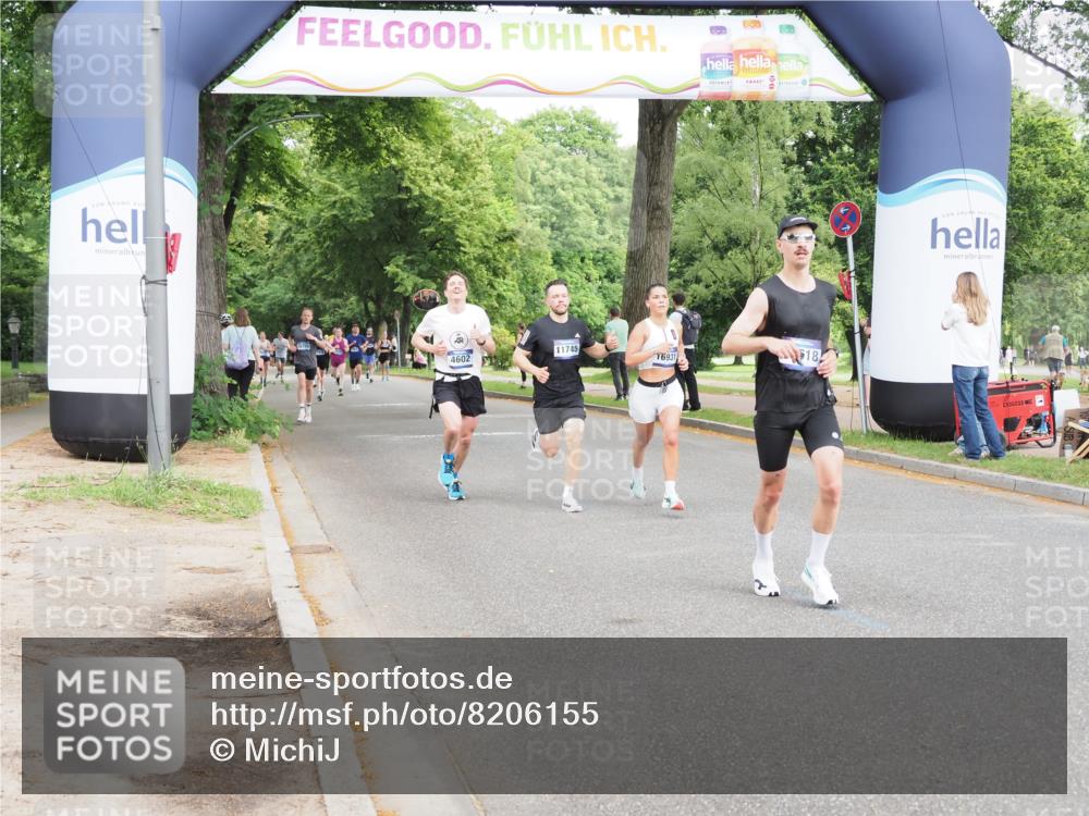 29.06.2025 - hella hamburg halbmarathon MichiJ http://msf.ph/oto/8206155 29.06.2025 10:22:29 Zwischen KM18-KM19 2879, 10453, 11745, 13618, 14908, 15326, 16881, 16931, 17151, 18679, 19059 meine-sportfotos.de