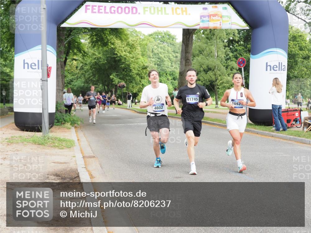 29.06.2025 - hella hamburg halbmarathon MichiJ http://msf.ph/oto/8206237 29.06.2025 10:22:30 Zwischen KM18-KM19 2879, 4602, 10453, 11745, 13618, 14908, 15326, 16881, 16931, 17151, 18679, 19059 meine-sportfotos.de